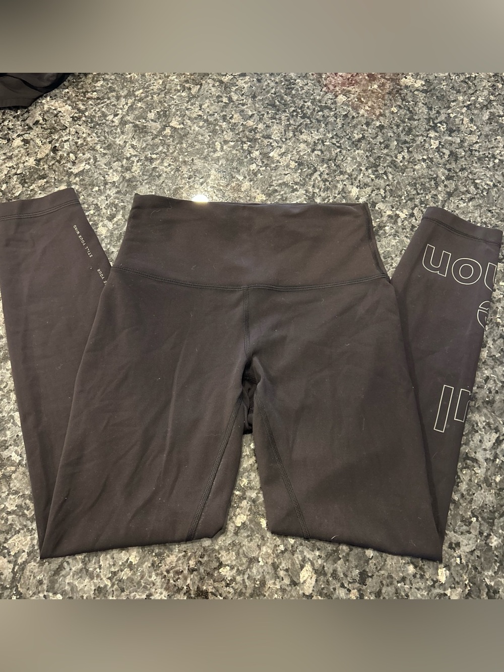 Lululemon Black High-Waist wonder train Leggings